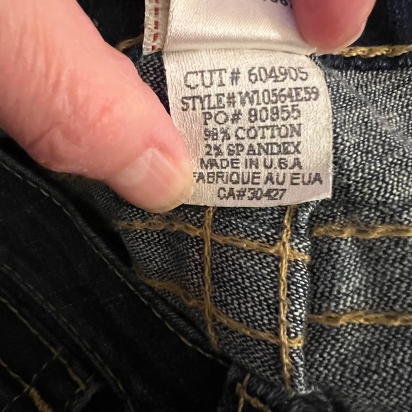 EUC Women's True Relgion Becky Bootcut Jeans Swarovski Crystal Buttons Size 28 - Picture 9 of 9